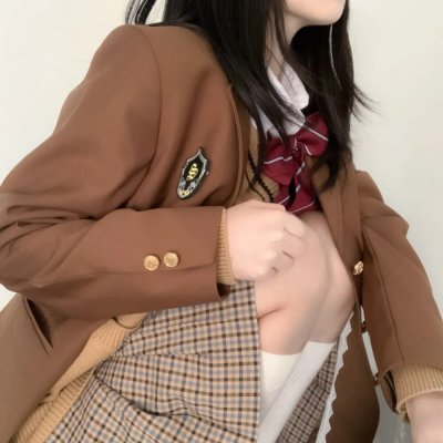 车潮封面